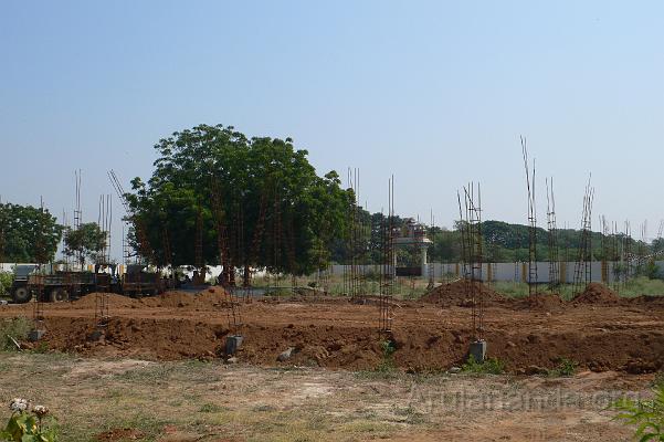 P1060014.JPG - New construction