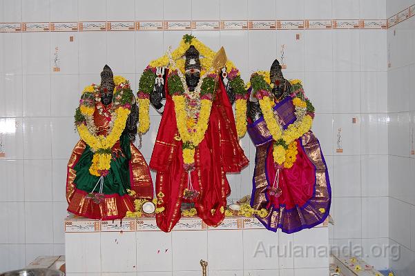 DSC_0187.JPG - Valli Devasena Sametha Subrahmanya Swami after Kumbhabhishekam