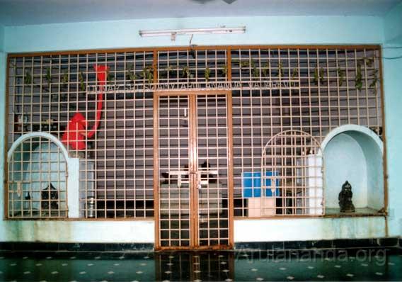 AvadhootaSwamiSamadhi.jpg - Renovation of Avadhoota Swami Samadhi in Chirala