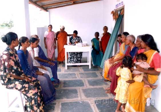 Dispensary.jpg - Free Dispensary in Vadarevu Ashram