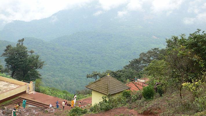P1000148.JPG - Moola Mookambika viewed from the mountains - Jun 2006